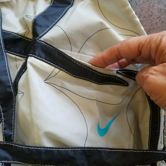 ~~2 NIKE BACKPACKS~~~ - Picture 6 of 8